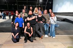 20250419-soldaten-en-groepsfotos-in-tent-30